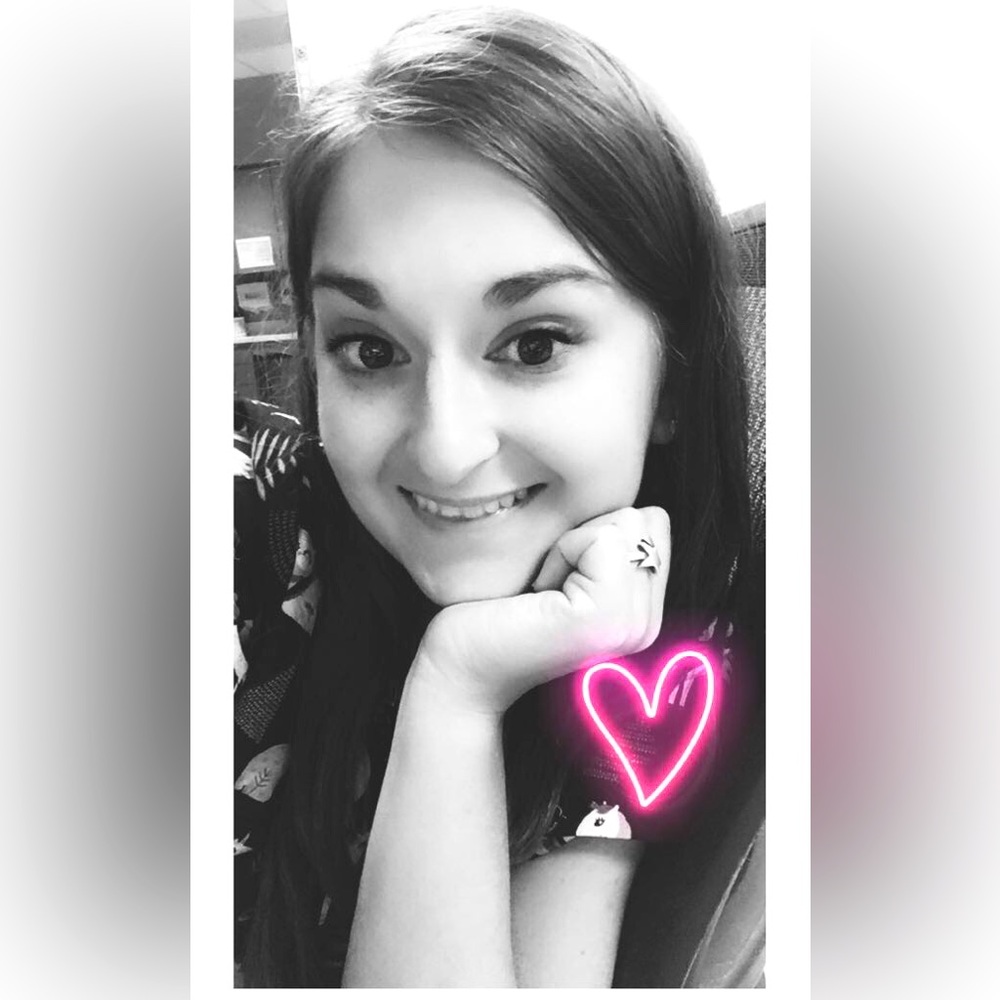 Meet your Posher, Sara